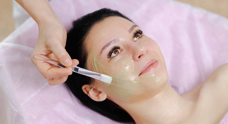 Beauty Parlor - side business for ladies in india